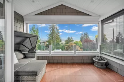 Outdoor Patio Photo of 1287 Gordon Avenue, West Vancouver, BC