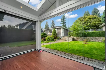 Powder Room Photo of 1287 Gordon Avenue, West Vancouver, BC