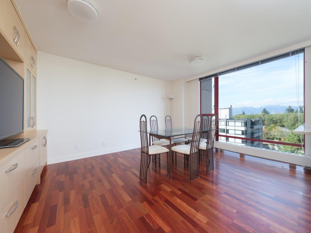 Guest Bathroom Photo of 802 2108 W 38th Avenue, Vancouver, BC