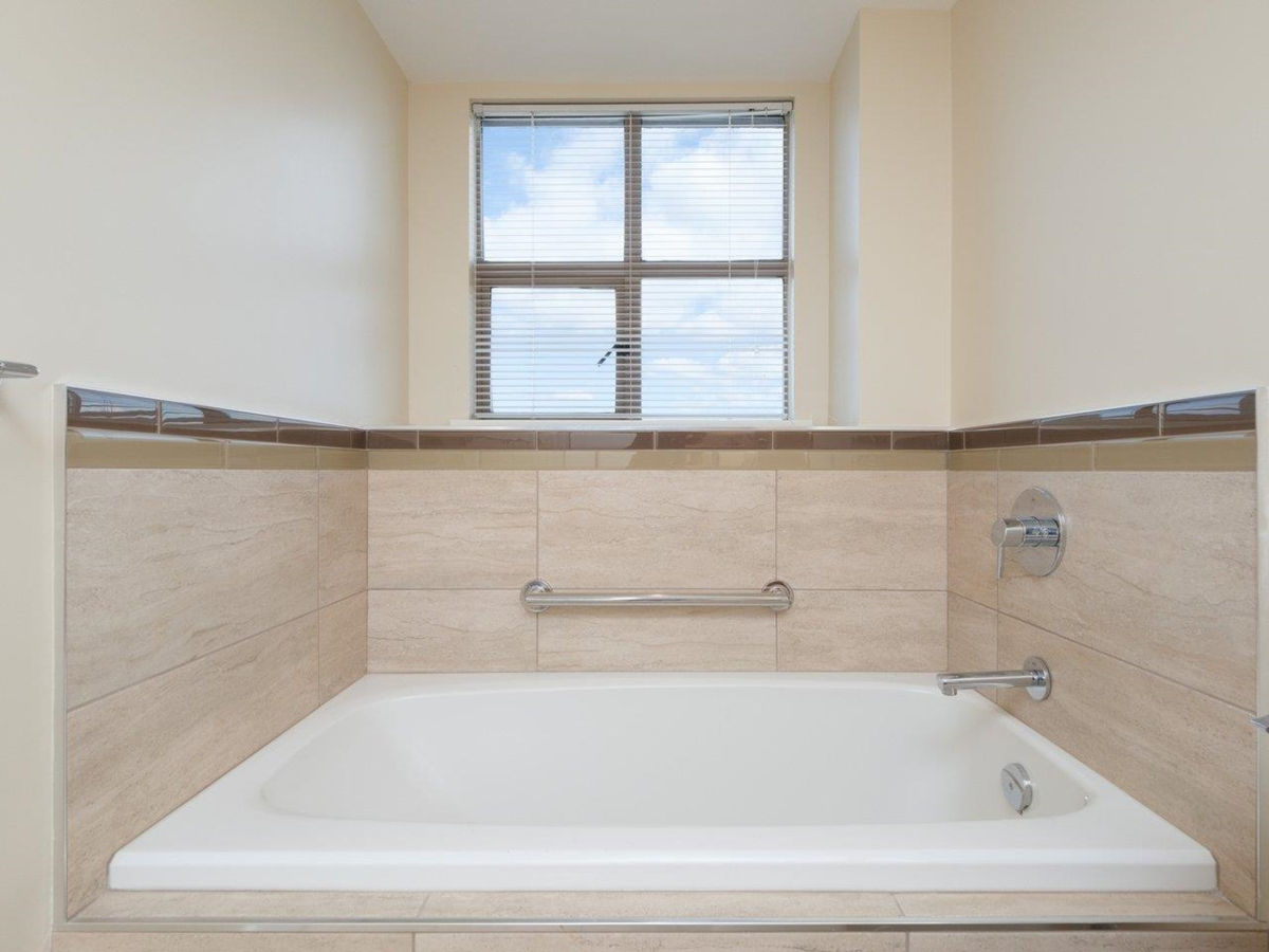 Staircase Photo of 802 2108 W 38th Avenue, Vancouver, BC