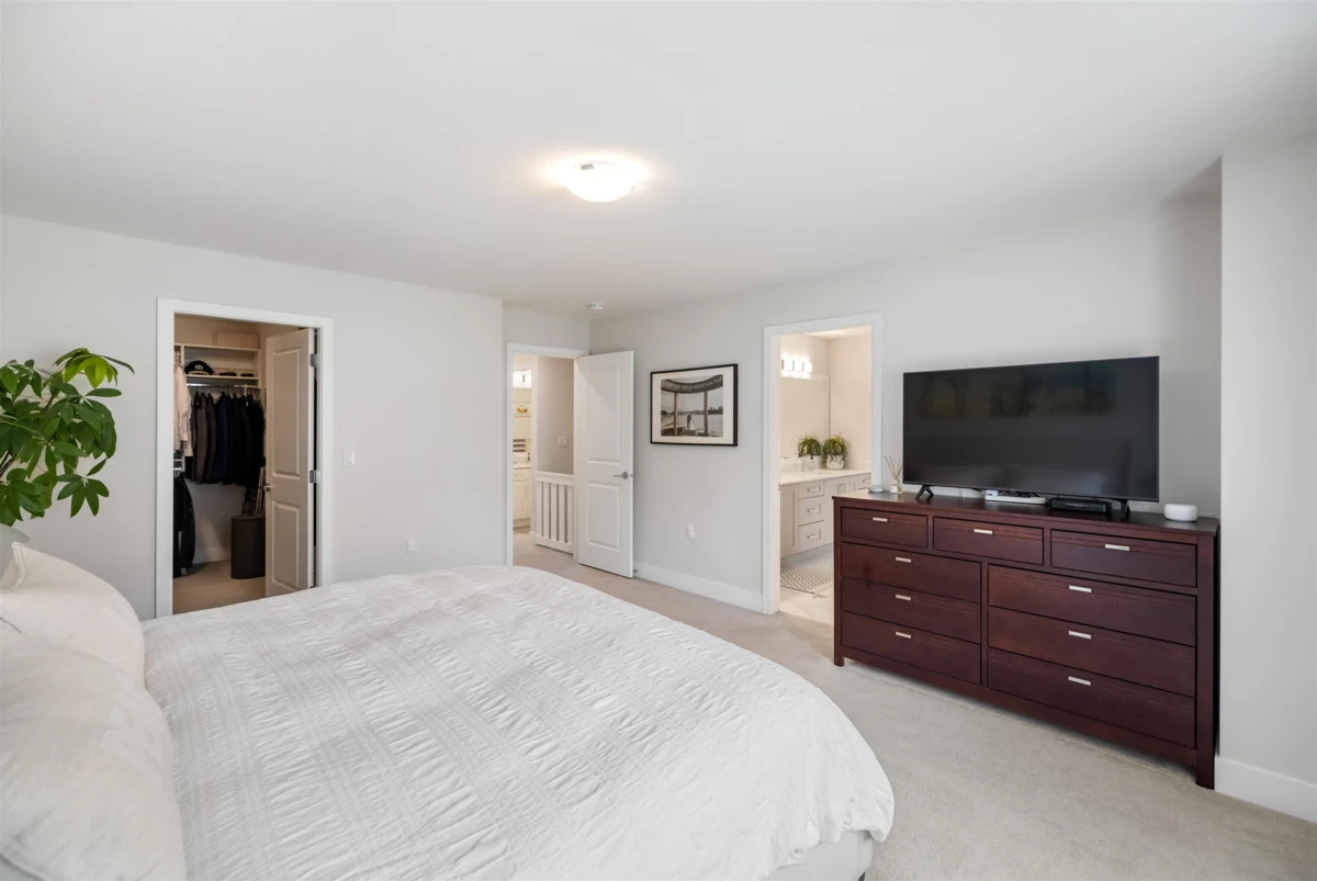 Basement Recreation Room Photo of 82 15665 Mountain View Drive, Surrey, BC