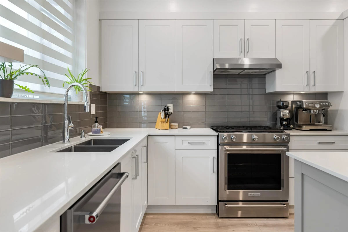 Primary Bathroom Photo of 82 15665 Mountain View Drive, Surrey, BC