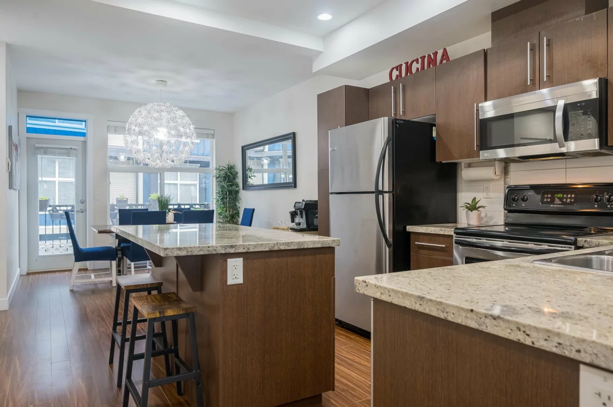 Primary Bathroom Photo of 13 18211 70th Avenue, Surrey, BC