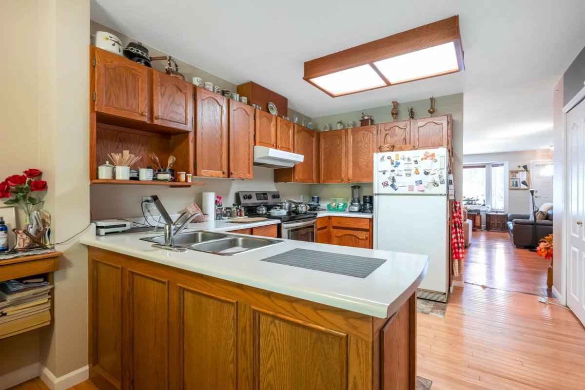 Bedroom 3 Photo of 25 22308 124 Avenue, Maple Ridge, BC