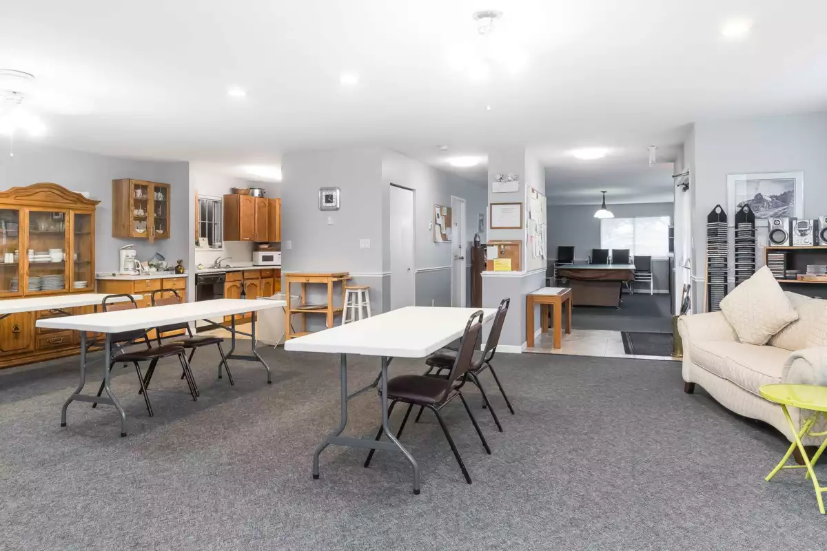 Front Yard Photo of 25 22308 124 Avenue, Maple Ridge, BC