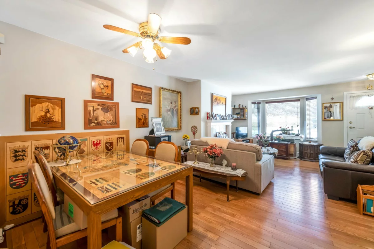 Primary Bedroom Photo of 25 22308 124 Avenue, Maple Ridge, BC