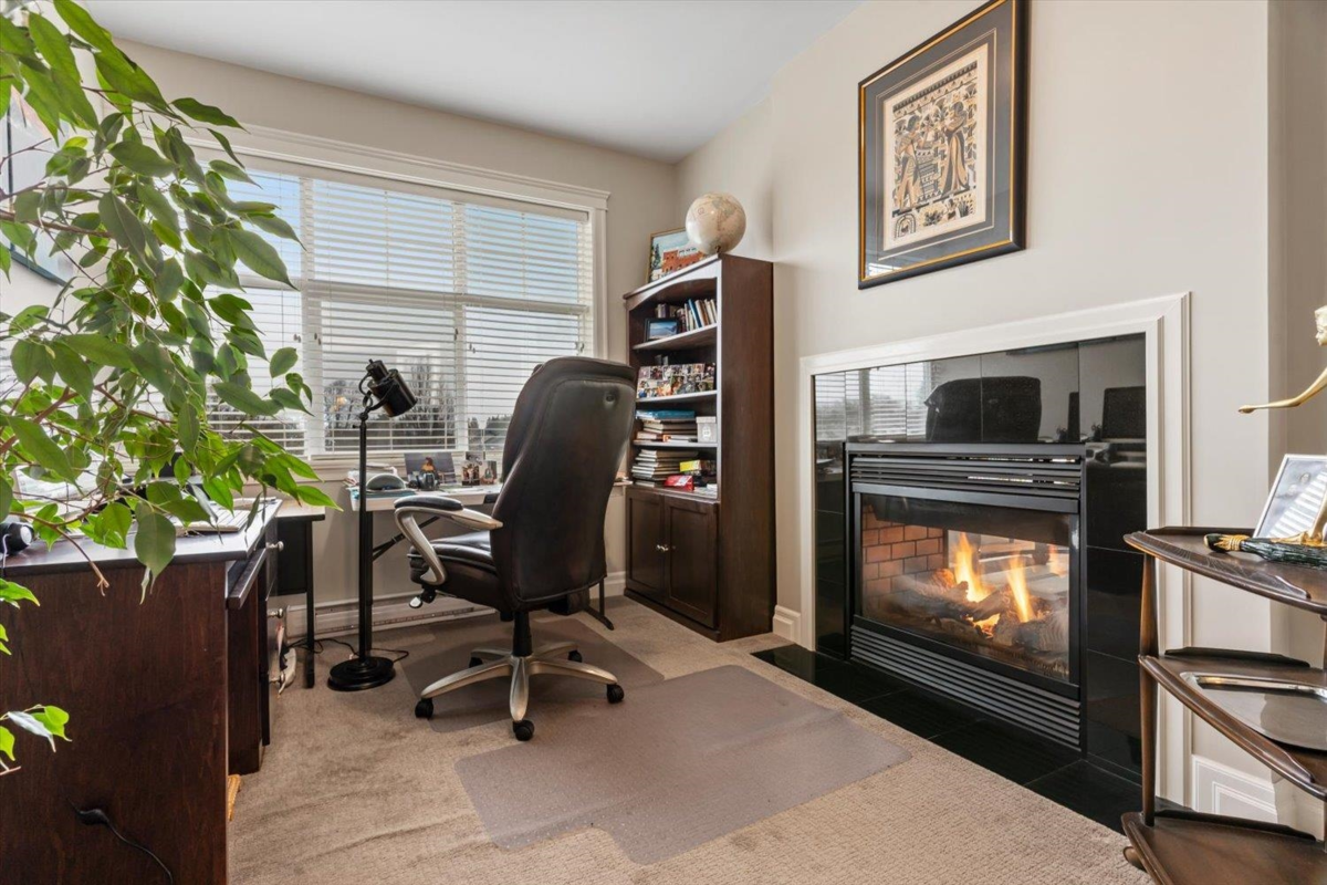 Basement Recreation Room Photo of 301A 45595 Tamihi Way, Chilliwack, BC