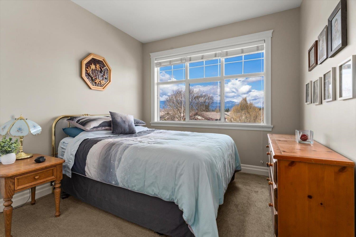 Garden / Landscaping Photo of 301A 45595 Tamihi Way, Chilliwack, BC