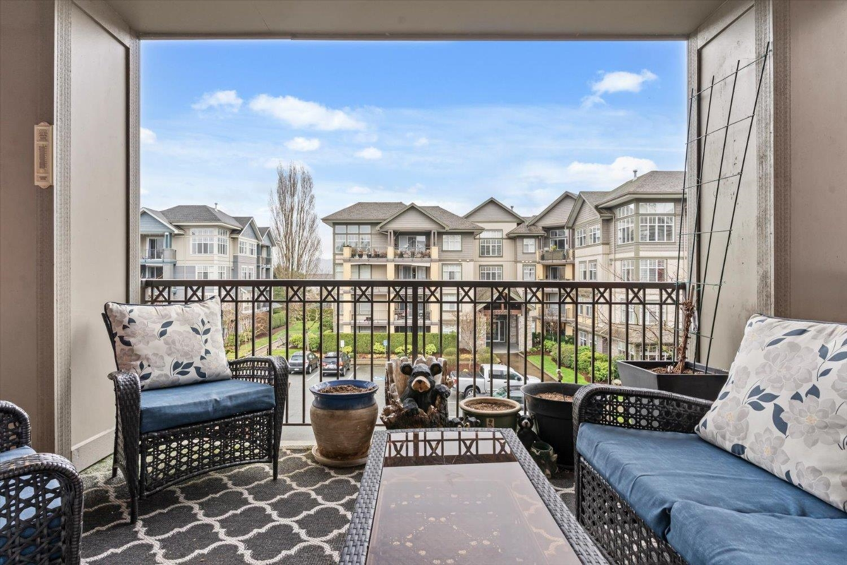 Mudroom Photo of 301A 45595 Tamihi Way, Chilliwack, BC
