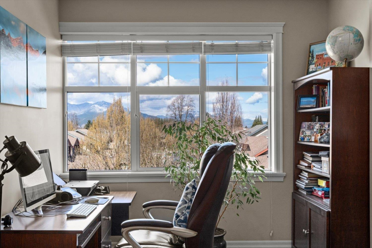 Office / Den Photo of 301A 45595 Tamihi Way, Chilliwack, BC