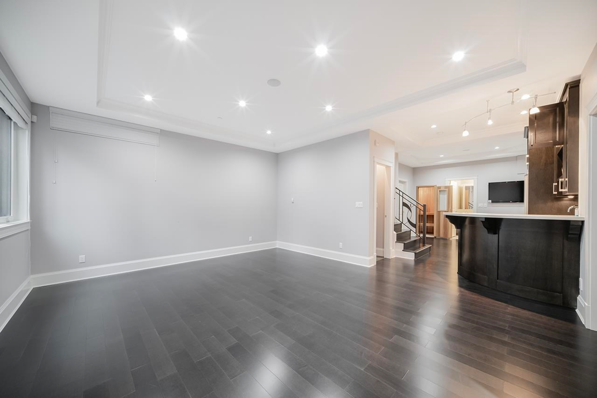 Entry Foyer Photo of 1420 W 53rd Avenue, Vancouver, BC