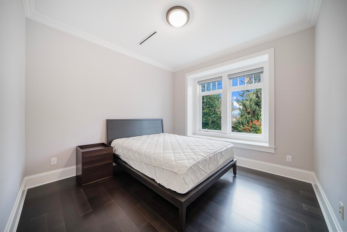 Powder Room Photo of 1420 W 53rd Avenue, Vancouver, BC