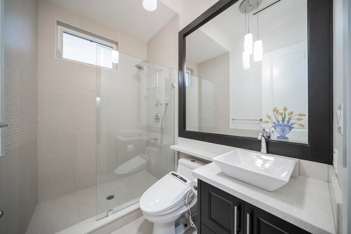 Primary Bedroom Photo of 1420 W 53rd Avenue, Vancouver, BC
