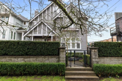1732 Kitchener Street, Vancouver, BC, Vancouver — Half Duplex for sale