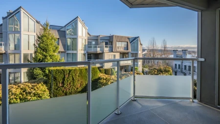 Staircase Photo of 306 48 Richmond Street, New Westminster, BC