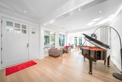 4333 Kevin Place, Vancouver, BC, Vancouver — Single Family Residence for sale