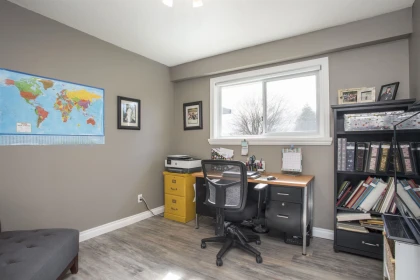 Basement Recreation Room Photo of 13852 Coldicutt Avenue, White Rock, BC