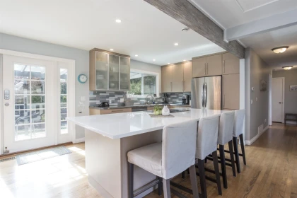 Breakfast Nook Photo of 13852 Coldicutt Avenue, White Rock, BC