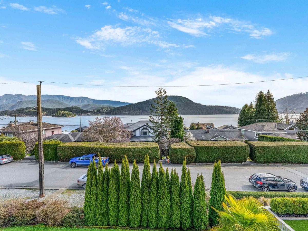 Exterior Rear Photo of 351 Beachview Drive, North Vancouver, BC