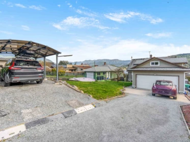 Outdoor Deck Photo of 351 Beachview Drive, North Vancouver, BC