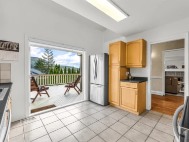 Primary Bedroom Photo of 351 Beachview Drive, North Vancouver, BC