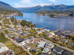 351 Beachview Drive, North Vancouver, BC
