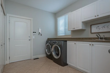 Powder Room Photo of 20410 98a Avenue, Langley, BC