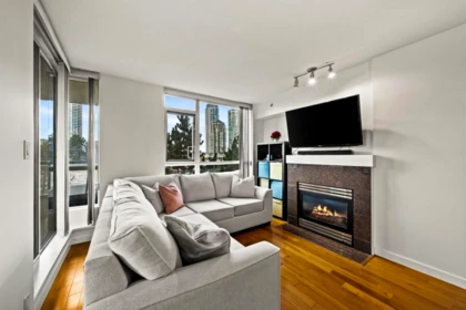 Primary Bedroom Photo of 503 2088 Madison Avenue, Burnaby, BC