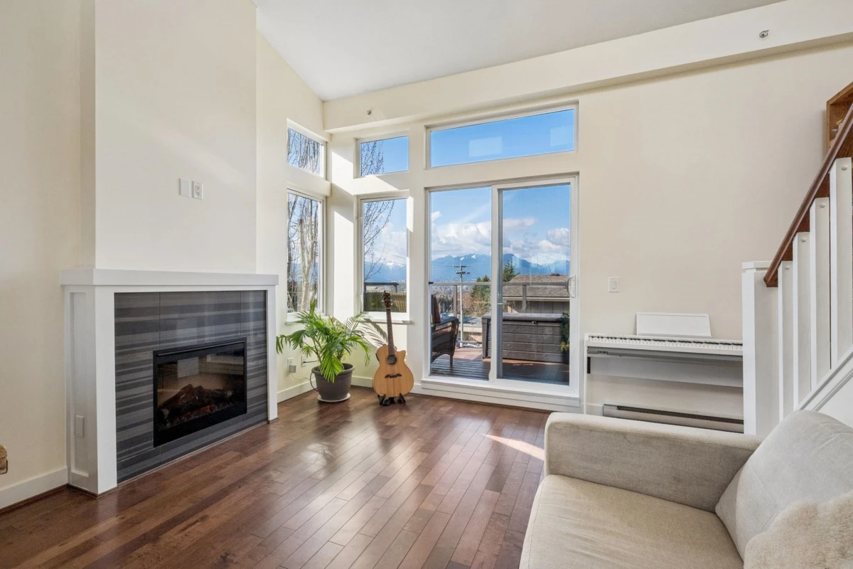 Living Room Photo of 18 3788 Laurel Street, Burnaby, BC