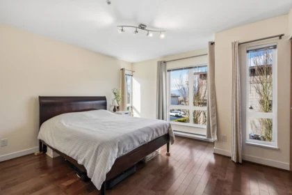 Bedroom 4 Photo of 18 3788 Laurel Street, Burnaby, BC