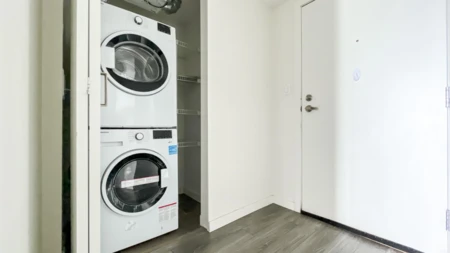 Walk-In Closet Photo of 2903 13325 102a Avenue, Surrey, BC