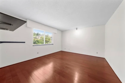 Primary Bedroom Photo of 1060 Ayshire Drive, Burnaby, BC