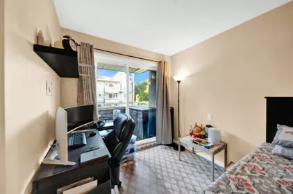Loft / Bonus Room Photo of 212 6557 121 Street, Surrey, BC