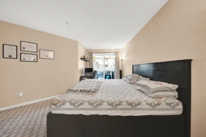 Powder Room Photo of 212 6557 121 Street, Surrey, BC