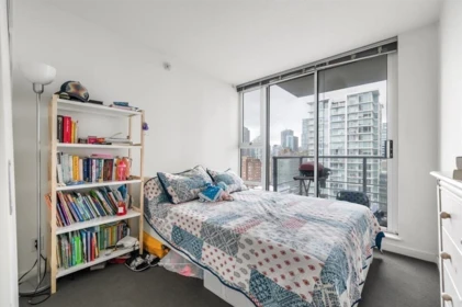 1806 111 W Georgia Street, Vancouver, BC, Vancouver — Apartment/Condo for sale
