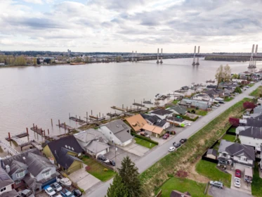 Community Amenities Photo (Clubhouse) of 20346 Wharf Street, Maple Ridge, BC
