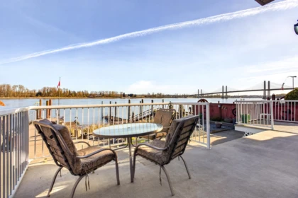 Garden / Landscaping Photo of 20346 Wharf Street, Maple Ridge, BC