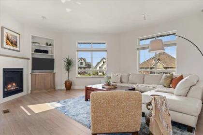 Breakfast Nook Photo of 3963 Coachstone Way, Abbotsford, BC