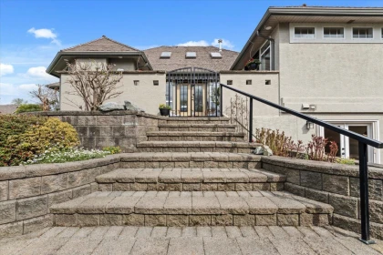Staircase Photo of 3963 Coachstone Way, Abbotsford, BC