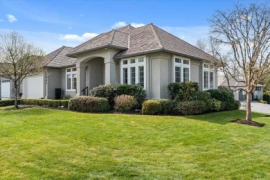 3963 Coachstone Way, Abbotsford, BC