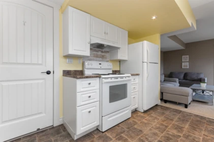 Hallway Photo of 2 46238 Strathcona Road, Chilliwack, BC