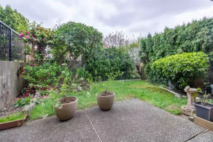 Garden / Landscaping Photo of 116 2721 Atlin Place, Coquitlam, BC