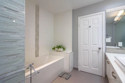 Hallway Photo of 116 2721 Atlin Place, Coquitlam, BC