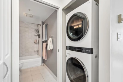 Guest Bathroom Photo of 1610 5380 Oben Street, Vancouver, BC