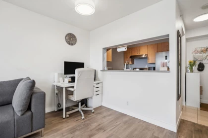 Kitchen Photo of 1610 5380 Oben Street, Vancouver, BC