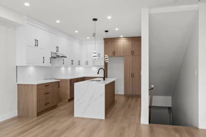 Guest Bathroom Photo of 8576 Dunbar Way, Mission, BC