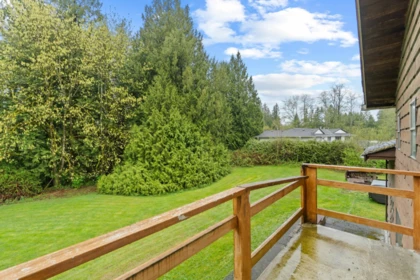 Breakfast Nook Photo of 6879 229th Street, Langley, BC