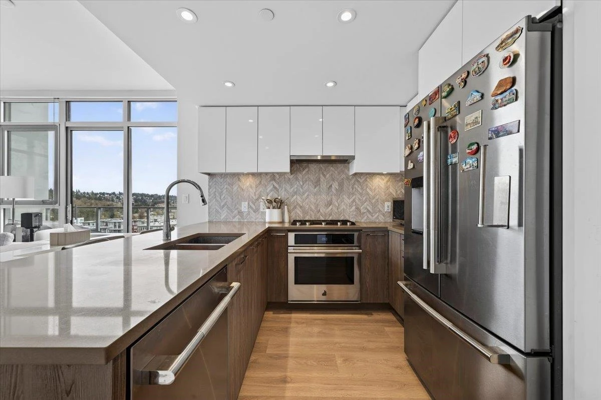 Dining Area Photo of 1403 3581 E Kent Avenue North Avenue, Vancouver, BC