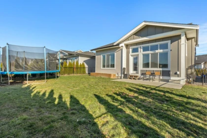 113 46213 Hakweles Road, Chilliwack, BC, Chilliwack — Single Family Residence for sale