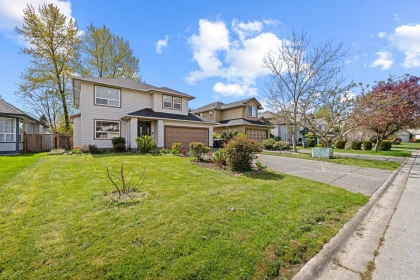 Garden / Landscaping Photo of 15488 108a Avenue, Surrey, BC
